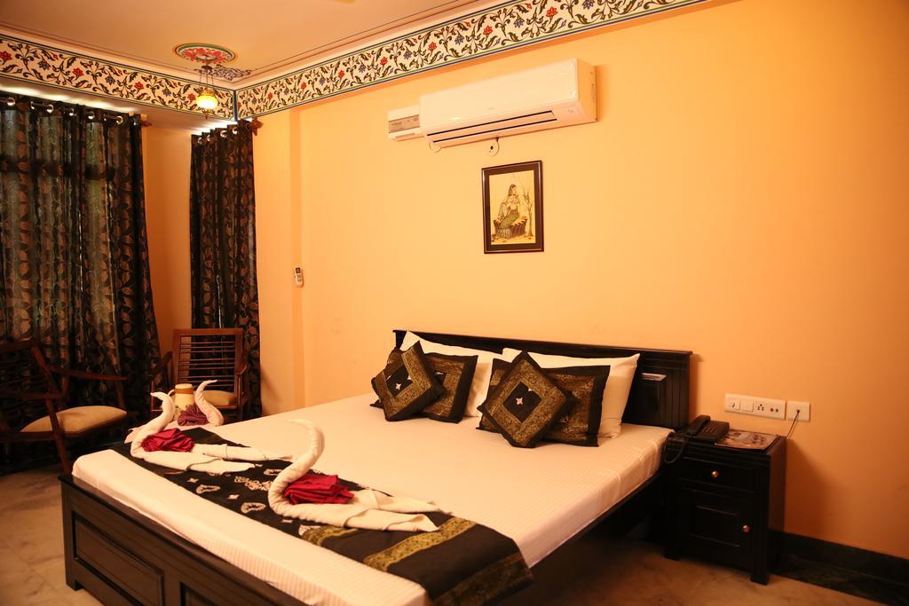 Nahar Singh Haveli Hotel Jaipur Exterior photo